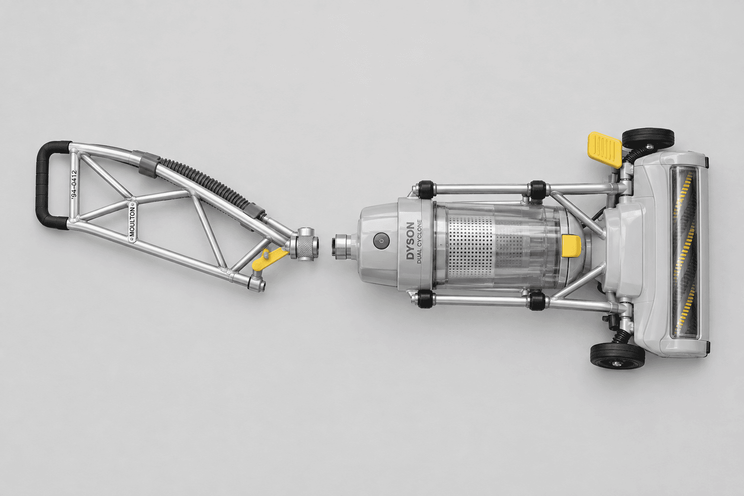 Dyson × Moulton DC01 AM, second view